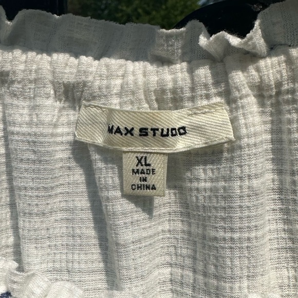 MAX STUDIO TOP - Picture 2 of 3